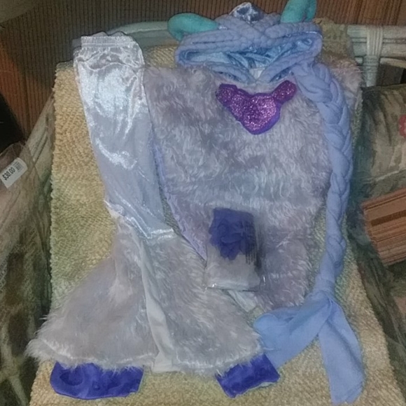 nwot meechee small foot sz 3-4 T costume - Picture 1 of 2